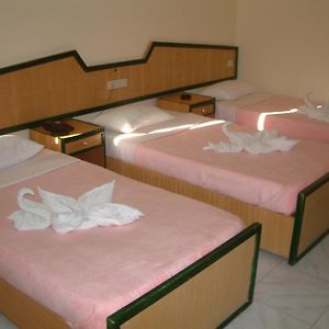 Dreibettzimmer